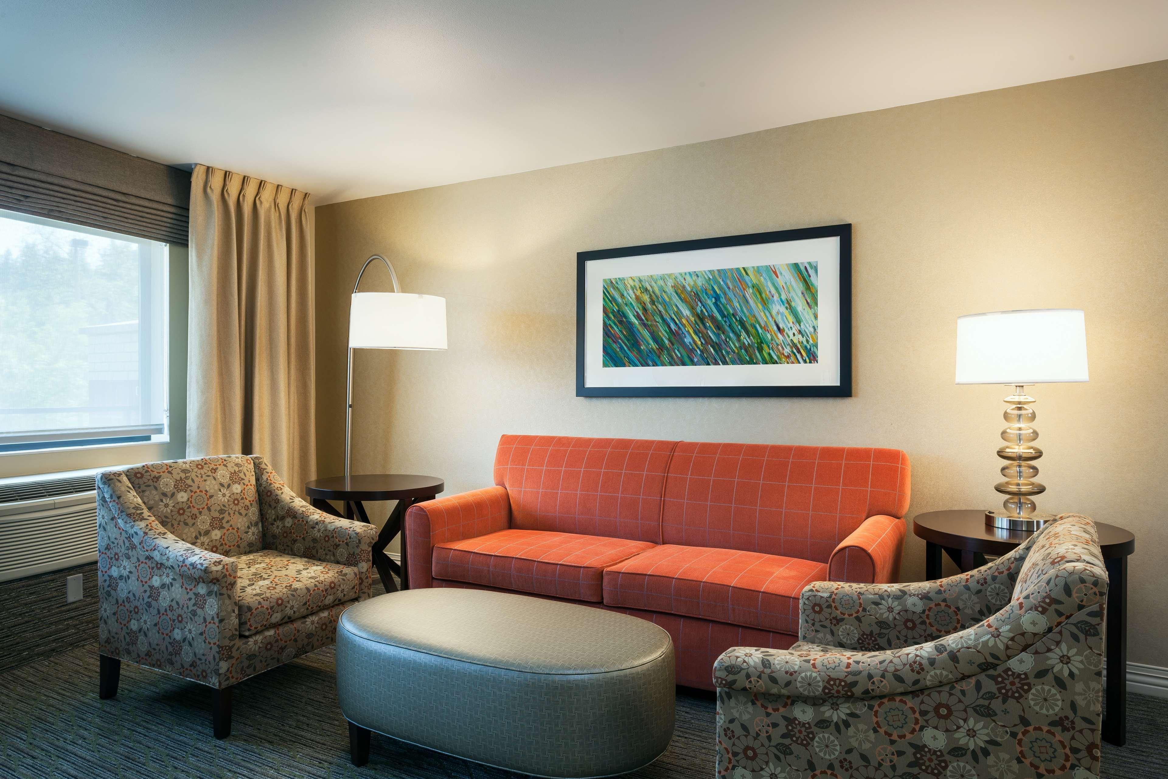 Hilton Garden Inn Seattle/Issaquah Exterior photo