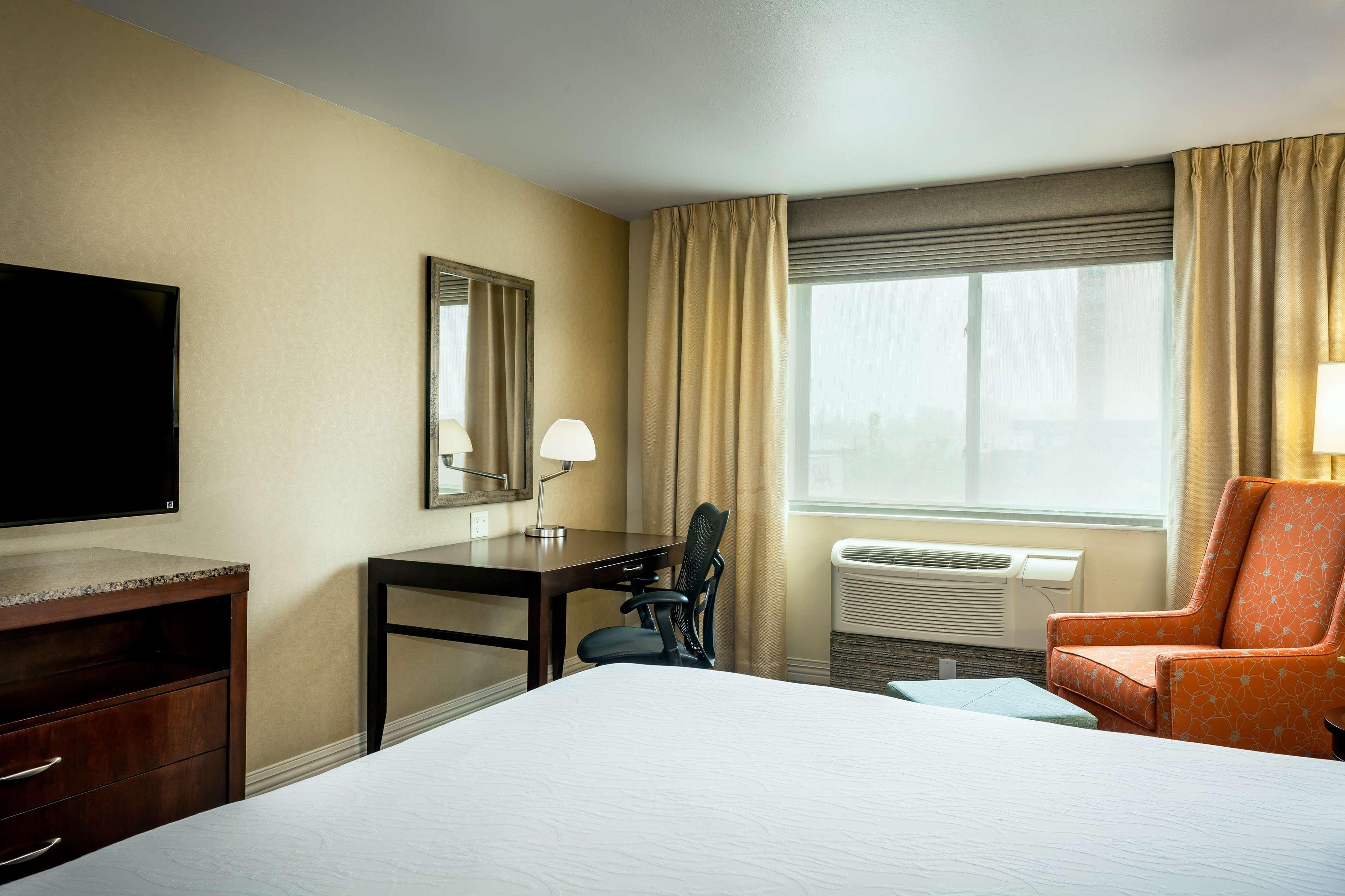 Hilton Garden Inn Seattle/Issaquah Exterior photo
