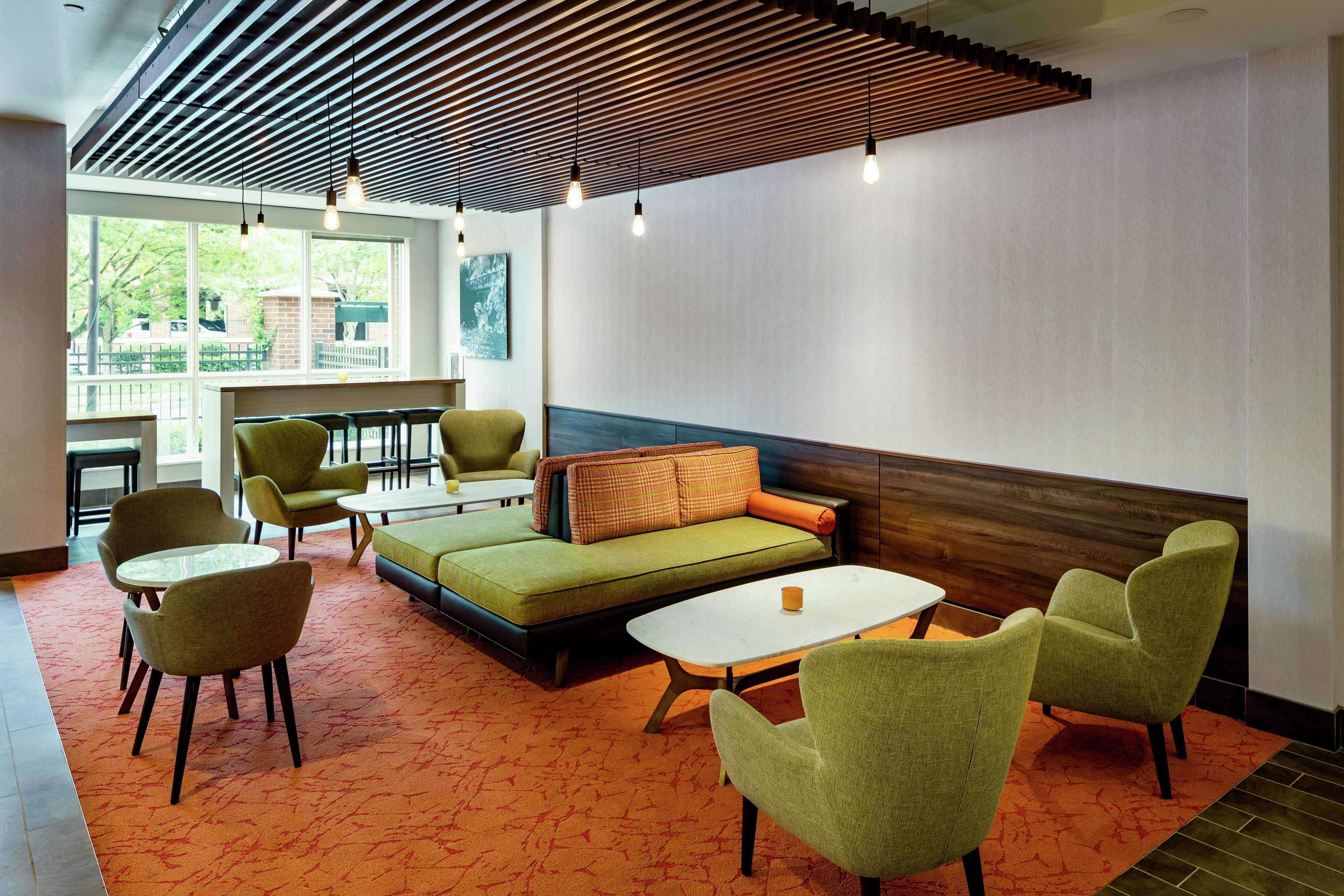 Hilton Garden Inn Seattle/Issaquah Exterior photo