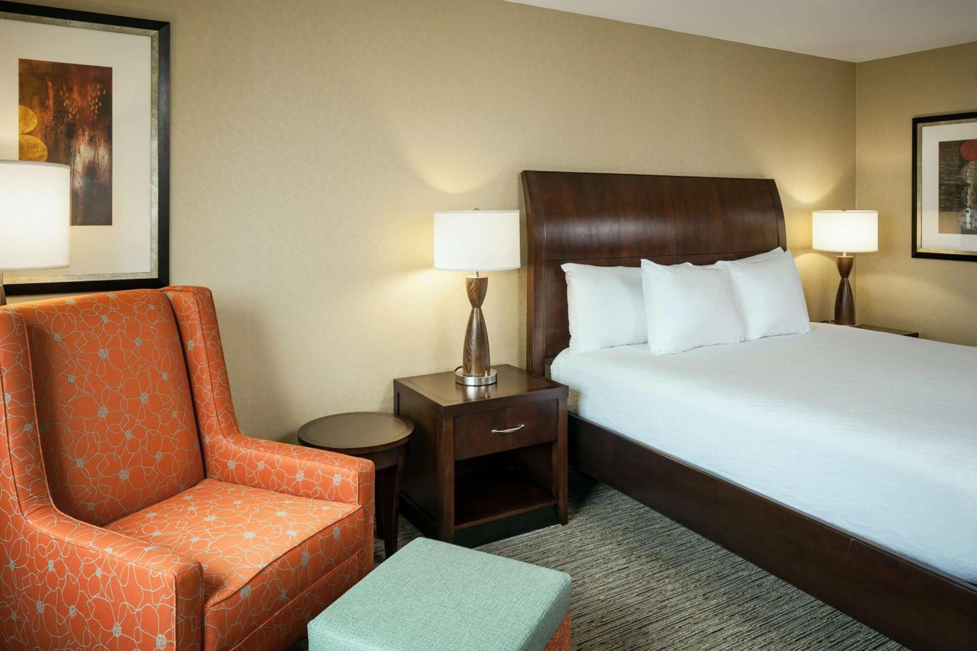 Hilton Garden Inn Seattle/Issaquah Exterior photo